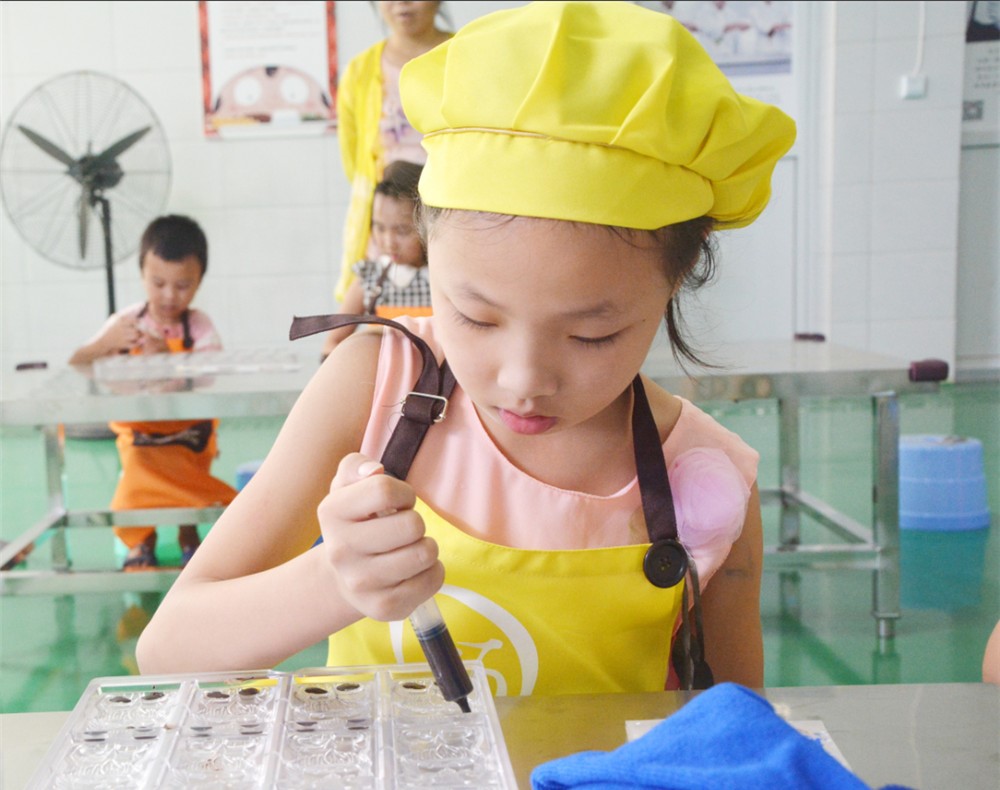 Decoration lollipop chocolate line