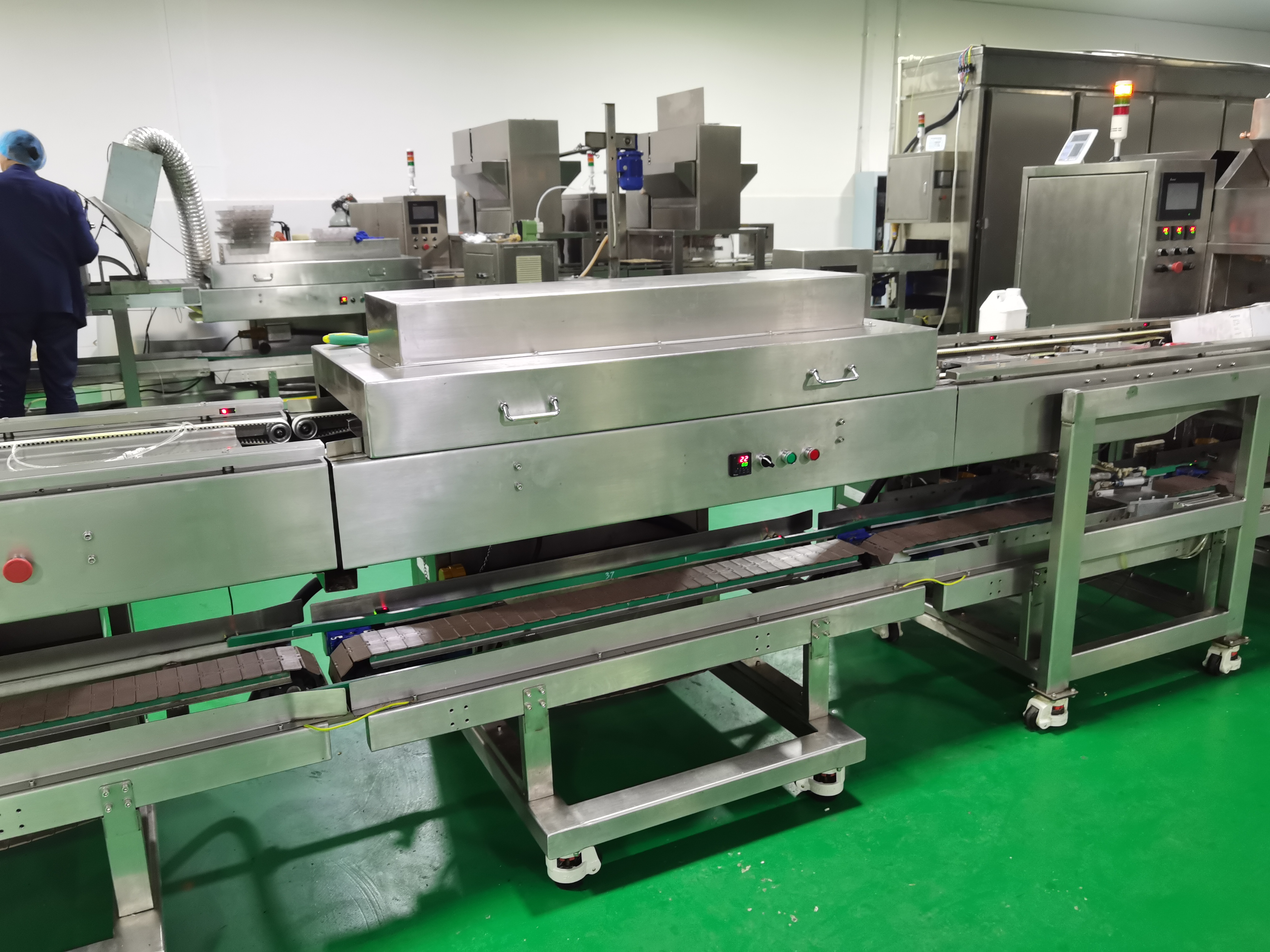 BISCUIT FILLING decoration chocolate line