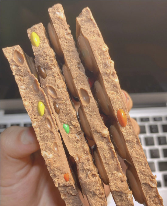 MIXTURE FILLING chocolate shell molding line