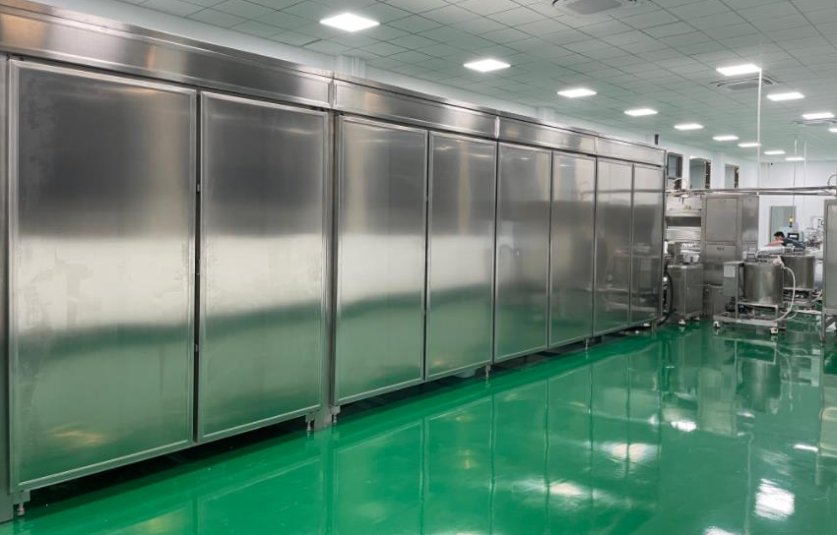 One Shot more fillings chocolate line & TRAYING