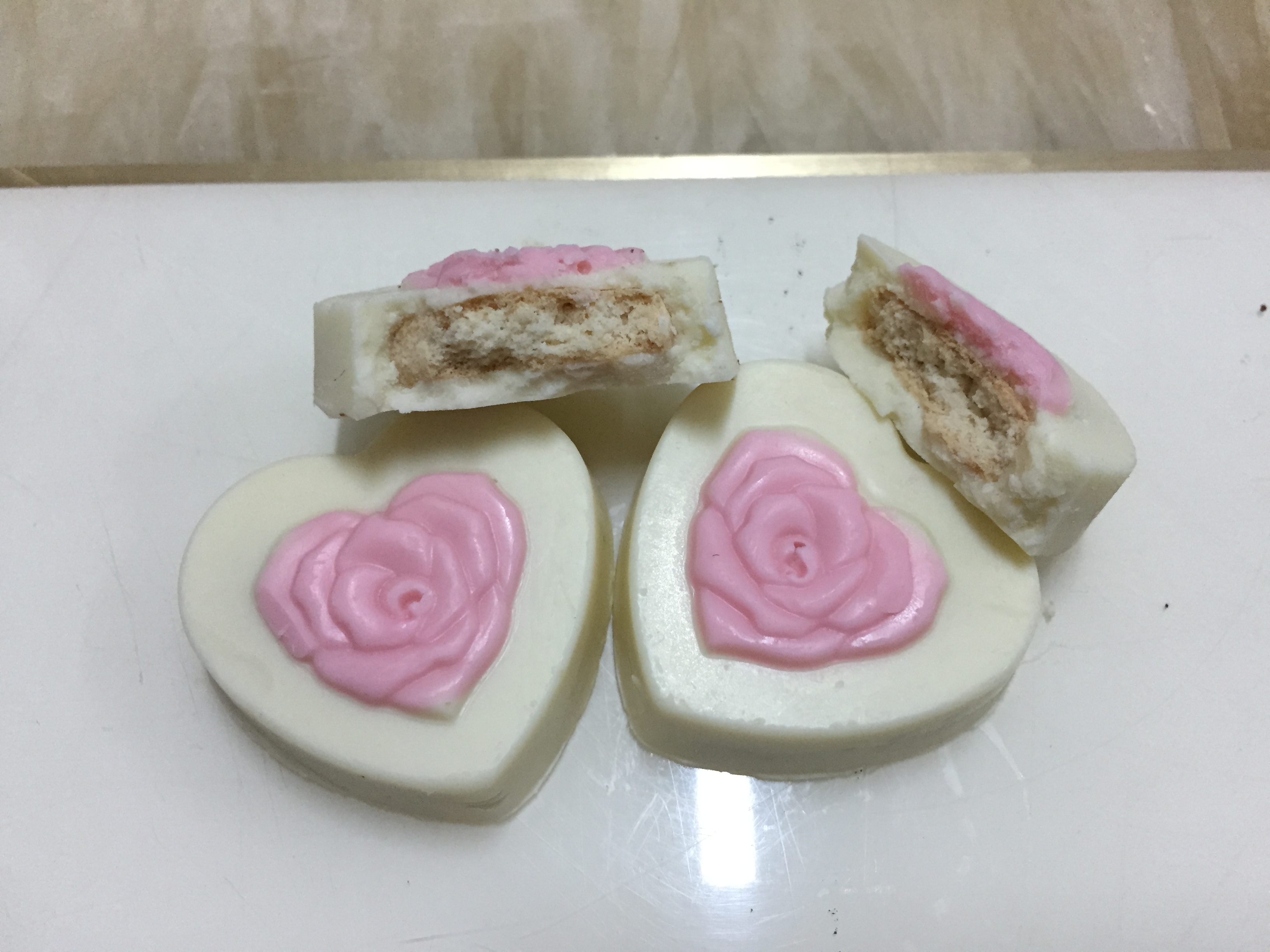 WAFER & other fillings chocolate shell molding line