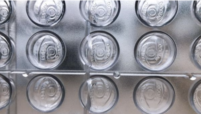 One Shot more fillings chocolate line & TRAYING