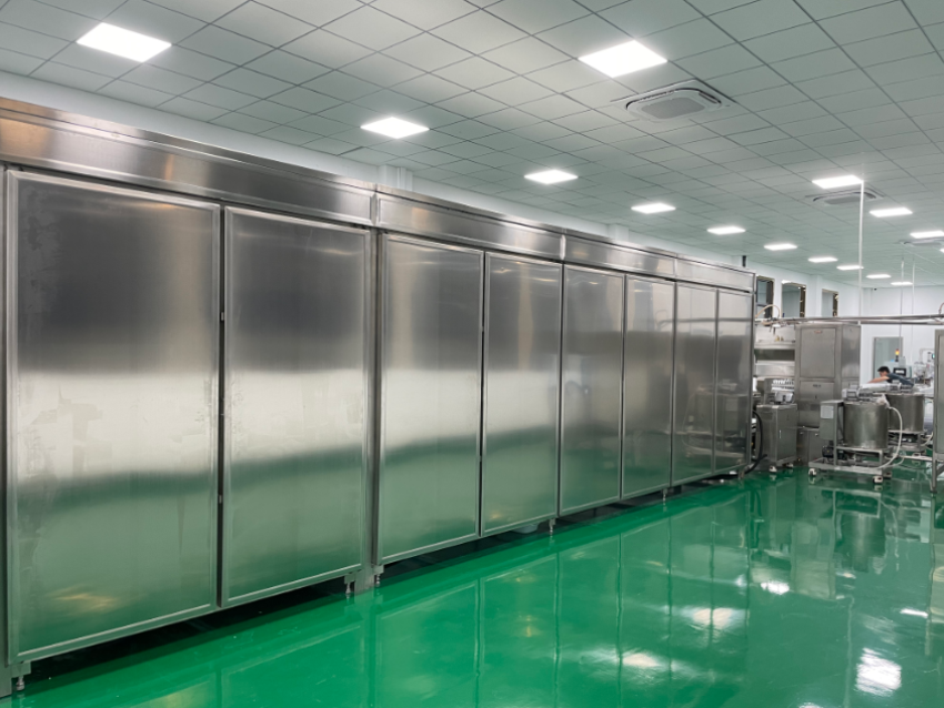 One Shot more fillings chocolate line & TRAYING