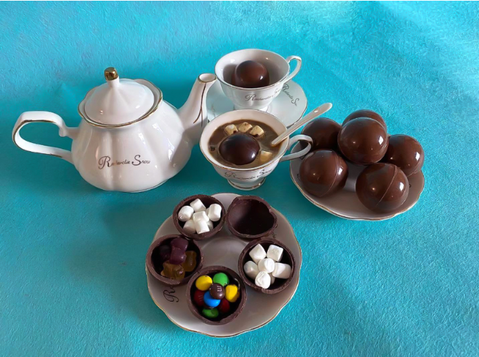 4.Decoration hollow chocolate line (Toy Inside)