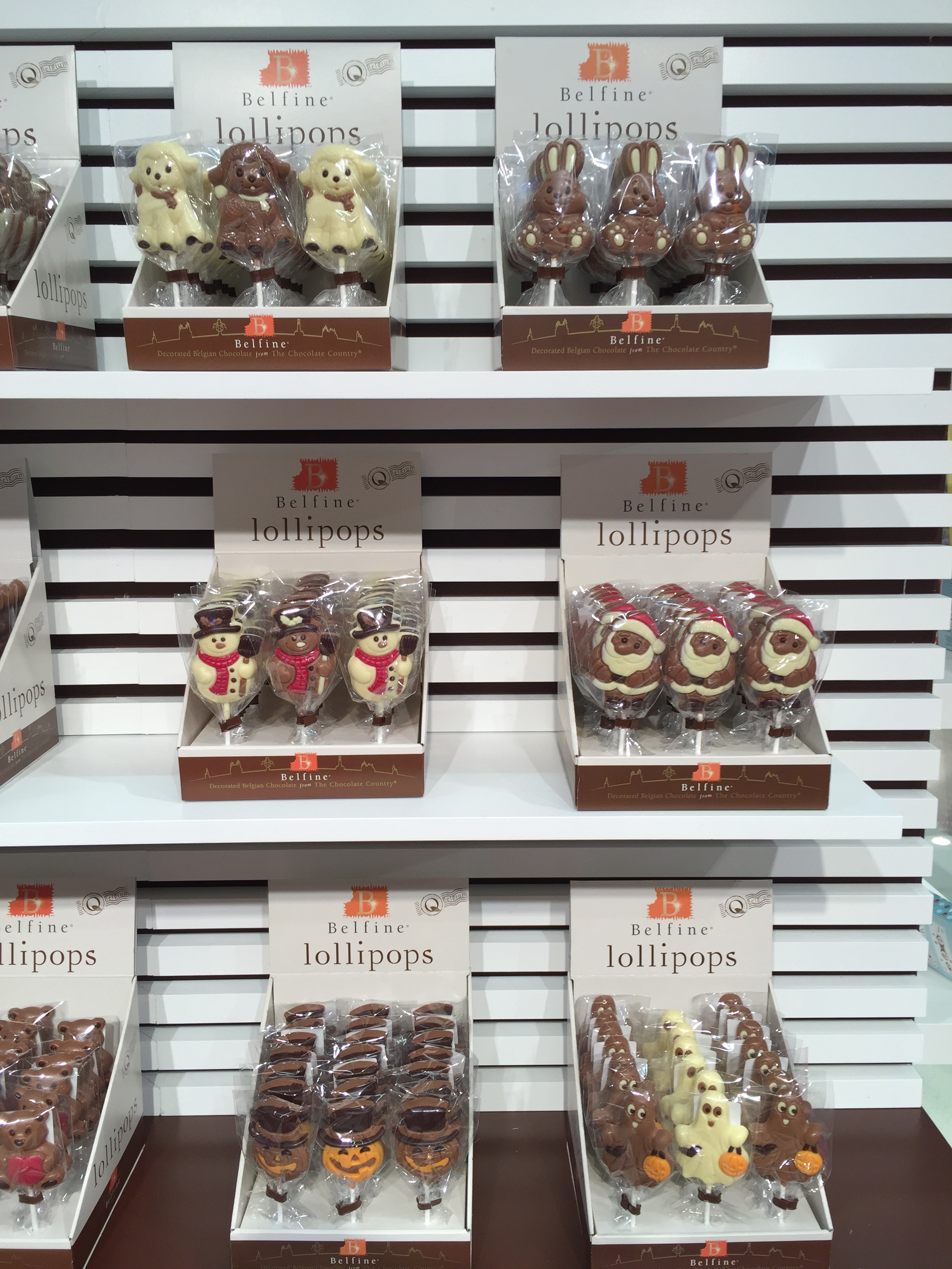 4.Decoration hollow chocolate line (Toy Inside)