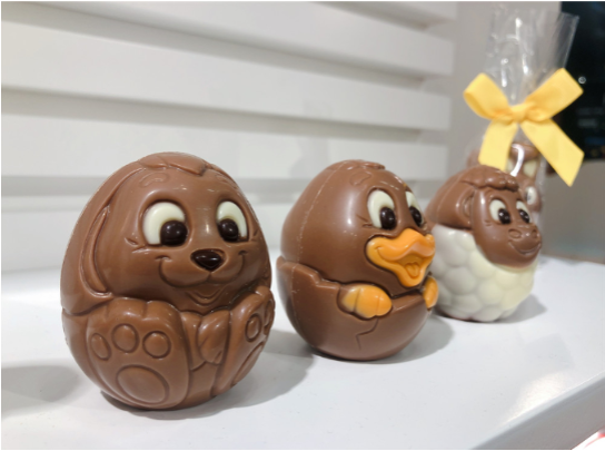 4.Decoration hollow chocolate line (Toy Inside)