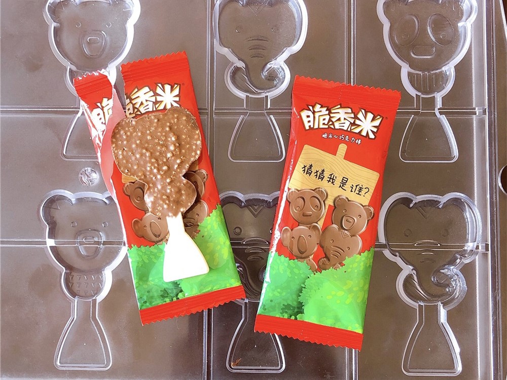 Professional chocolate mold factory