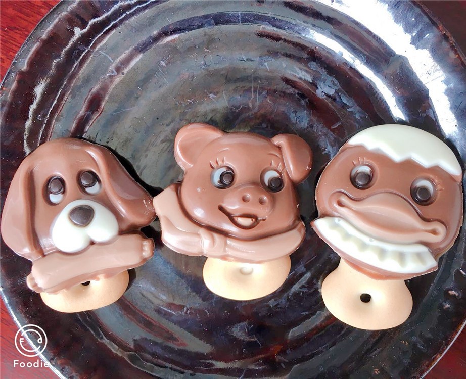 Decoration chocolate line & TRAYING