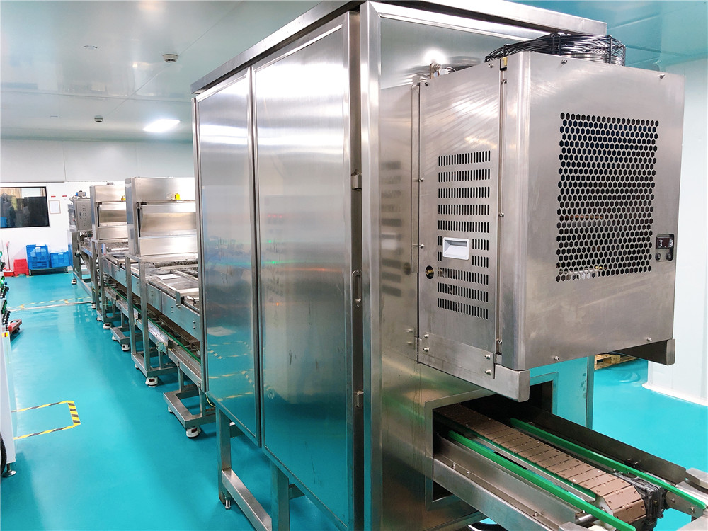 MIXTURE FILLING chocolate shell molding line