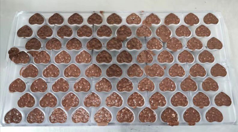 Mixture NEW materials chocolate line