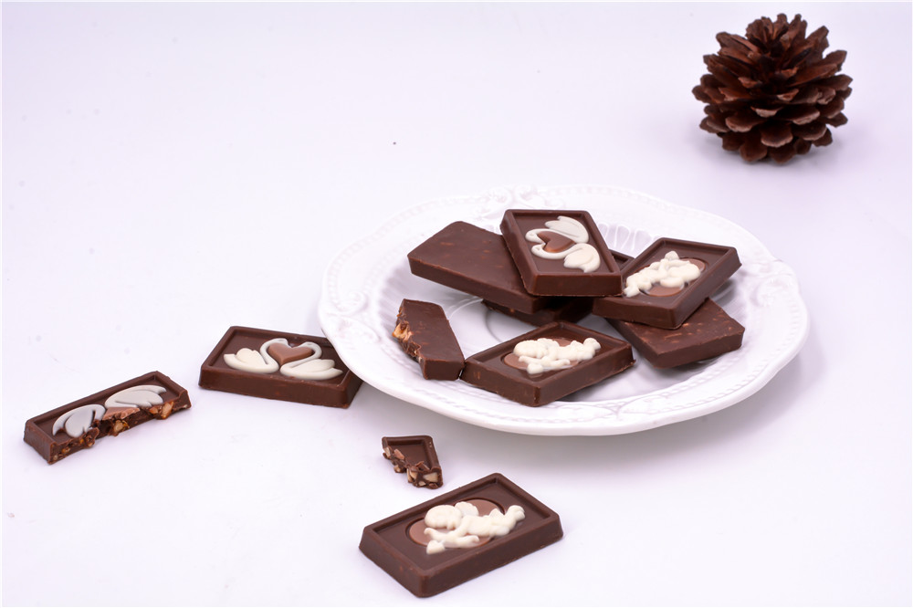 Decoration chocolate line & TRAYING