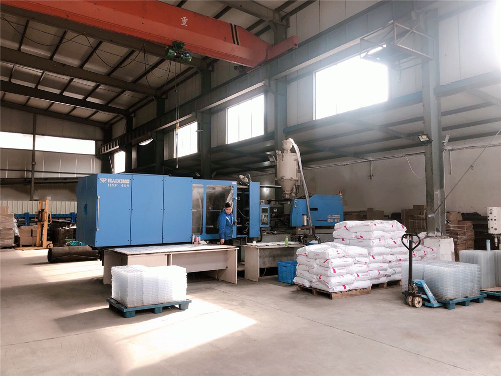 Professional chocolate mold factory
